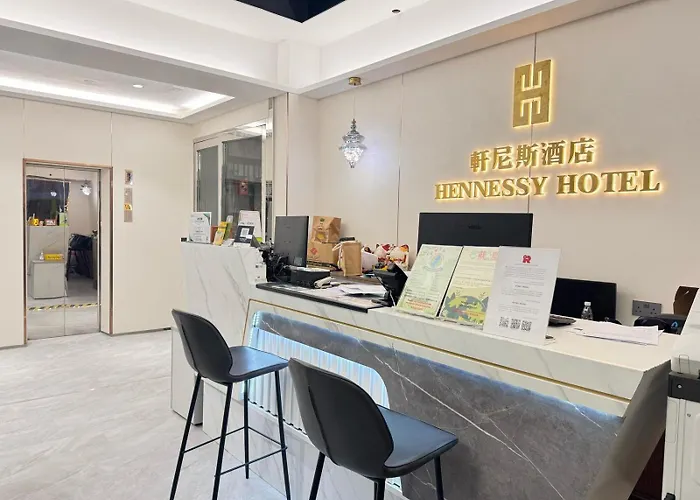 Hennessy Hotel